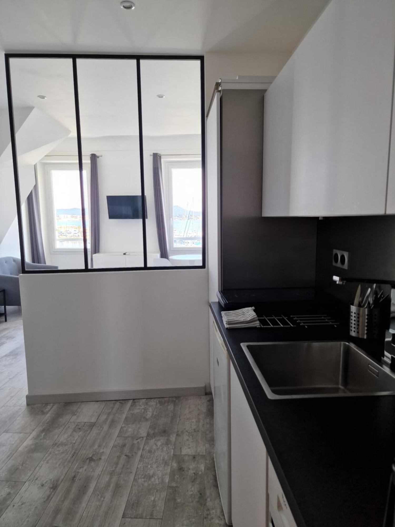 Sanaritz Apartment Sanary-sur-Mer Cameră foto
